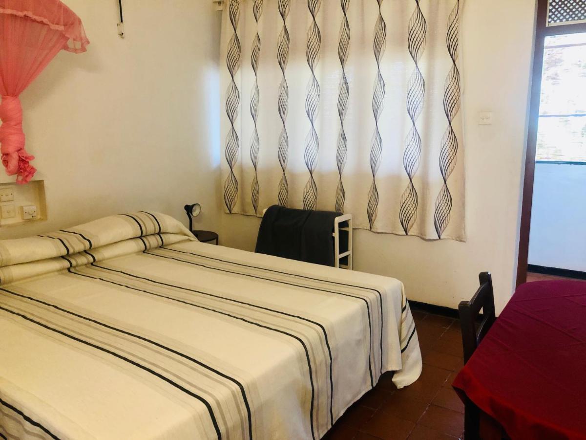 Hotel Hemadan Бентота Екстер'єр фото