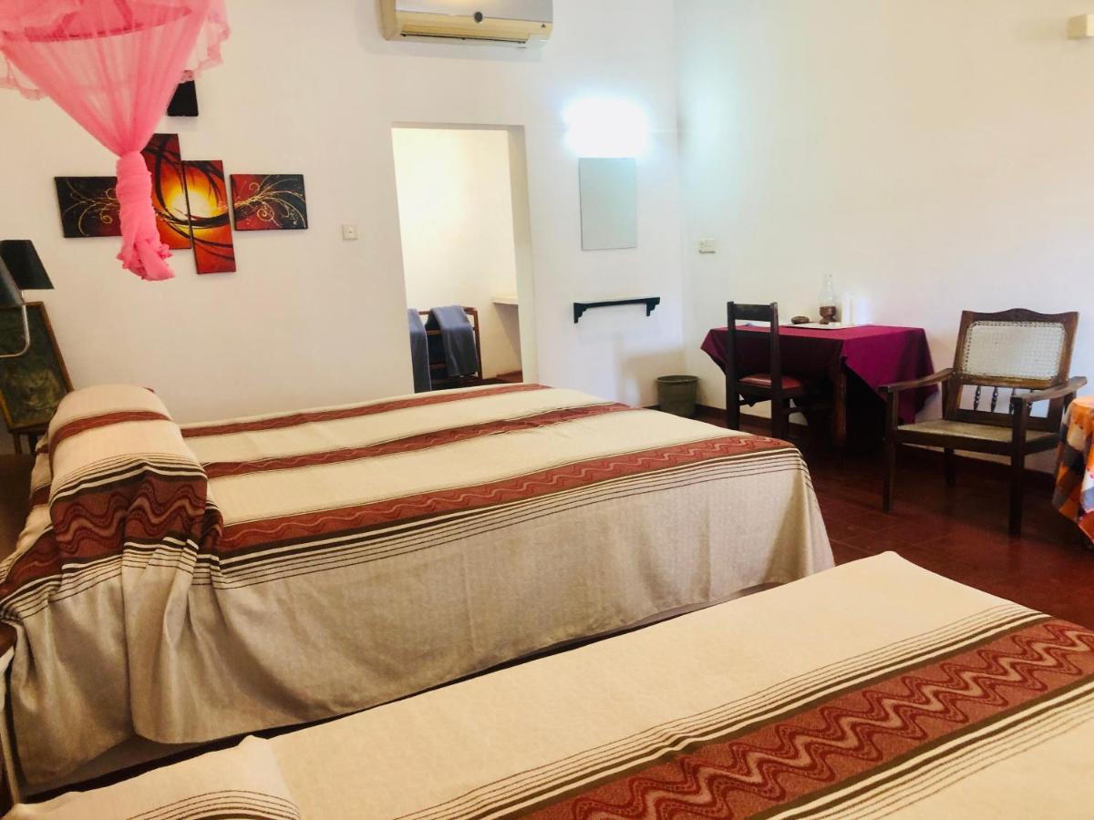 Hotel Hemadan Бентота Екстер'єр фото