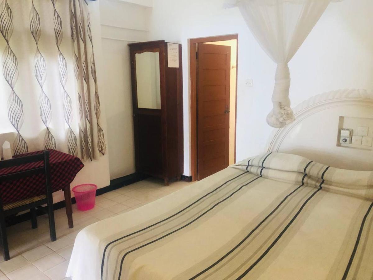 Hotel Hemadan Бентота Екстер'єр фото